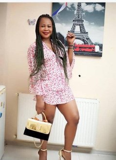 Young Classy Horny Shaniz - escort in Beijing Photo 4 of 5