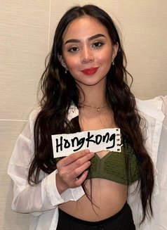Young Dulce - escort in Hong Kong Photo 3 of 4