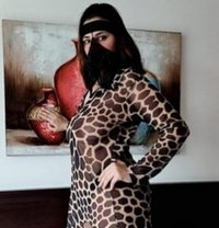 Young Egypt Arab Queen Available - puta in Al Manama