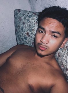 Young Exotic - Acompañantes masculino in Manila Photo 9 of 11