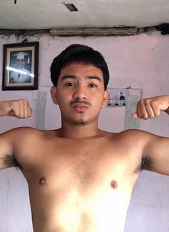 Young Exotic - Acompañantes masculino in Manila Photo 11 of 11