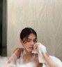 YOUNG VERSA GENS - Transsexual escort in Manila Photo 8 of 8