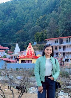 Young Girl Ahana Independent Dating - puta in Mumbai Photo 7 of 8