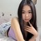 Young Girl Slim - puta in Singapore Photo 2 of 8