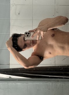 Young Good Boy - Male adult performer in Manila Photo 5 of 8
