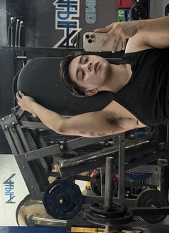 Young Good Boy - Male adult performer in Manila Photo 6 of 8
