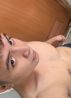 Young Good Boy - Male adult performer in Manila Photo 8 of 8