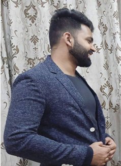Young Guy for Ladies - Male escort in Bangalore Photo 1 of 4