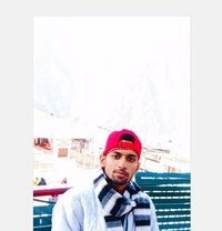 Verified Modern P*ssy Licker - Acompañantes masculino in New Delhi