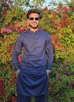 Young Horse - Male escort in Dubai Photo 2 of 2