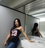 Young & Juicy Ts Sky - Transsexual escort in Manila Photo 6 of 9