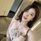 Young Korean Babe Minju - puta in Taipei Photo 3 of 5