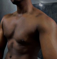 Young Male Artist Escort - Acompañantes masculino in Bangalore