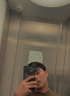 Young Manly Bottom / can be Both - Male escort in Muscat Photo 27 of 30