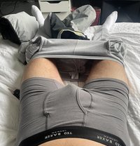 Young Mature Independent - Male escort in New Delhi