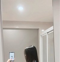 Cutie Chloe - puta in Taipei