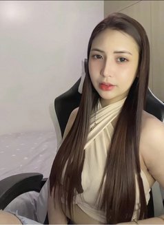 Young pretty chloe - puta in Taipei Photo 2 of 6