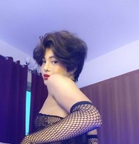 Young Reyan - Transsexual escort in Makati City