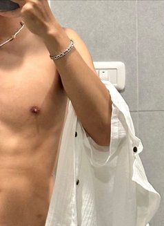 Young sexy little twink - Acompañantes masculino in Bangkok Photo 4 of 9