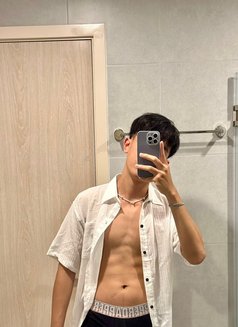 Young sexy little twink - Acompañantes masculino in Bangkok Photo 6 of 9