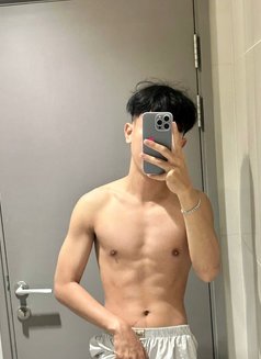 Young sexy little twink - Acompañantes masculino in Bangkok Photo 8 of 9
