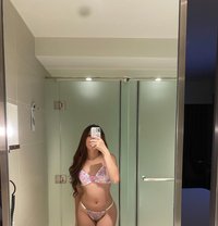 Young sucker Madison - puta in Bangkok Photo 8 of 8