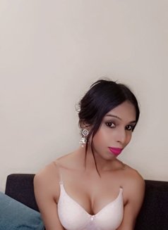 Young Shemale Neha Mallu - Transsexual escort in Bangalore Photo 5 of 8