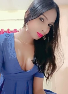 Young Shemale Sexy Queen - Transsexual escort in Bangalore Photo 4 of 6
