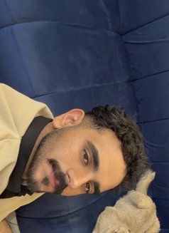 Young Short King, Big Dick - Male escort in Riyadh Photo 3 of 5