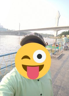 Young Single Men Looking for Women - Male escort in Hyderabad Photo 2 of 2