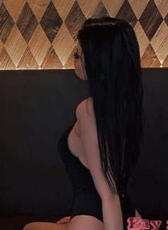 Young Submissive Snowbunny - escort in Johannesburg Photo 1 of 3