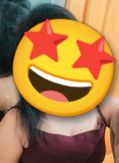 Young Tamil girls available - puta in Chennai Photo 4 of 6