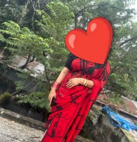 Young Tamil girls available - escort in Chennai