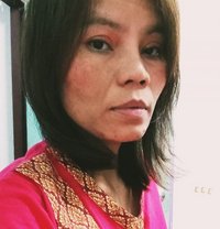 Young - Masajista in Bangkok