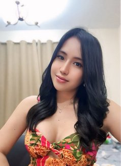Young TS from Philippines - Transsexual escort in Dubai Photo 16 of 17