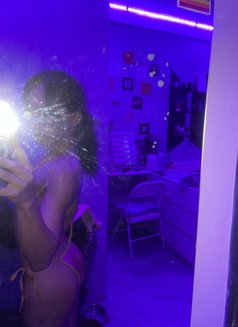 Young Ts Kendoll - Acompañantes transexual in Manila Photo 2 of 4