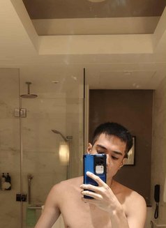 Young Twink Guy - Acompañantes masculino in Manila Photo 3 of 10