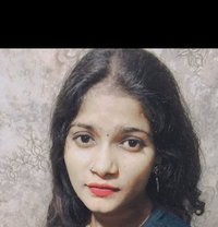 Young Unmarried Girls and Kerala Girlvai - Masajista in Chennai Photo 1 of 10