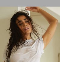 Young Unmarried Girls and Kerala Girlvai - masseuse in Chennai