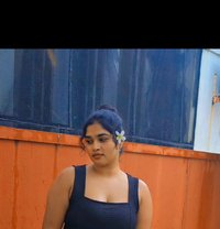 Young Unmarried Girls and Kerala Girlvai - Masajista in Chennai