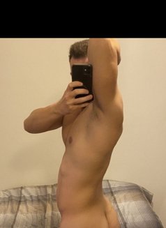 Youngboy Bugra - Male escort in İstanbul Photo 3 of 4