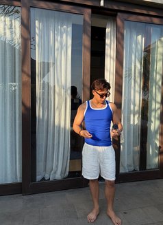 Youngboy.mb - Male escort in Hong Kong Photo 9 of 11