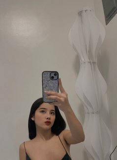 Youngest chanel in town (Meet & camshow) - escort in Manila Photo 6 of 8