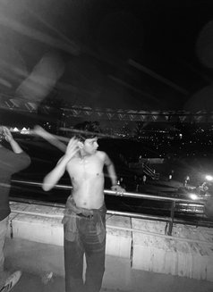 Youngest Man Here - Male escort in New Delhi Photo 4 of 6