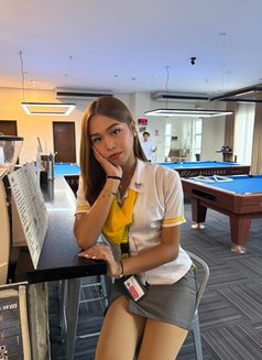 Morena student Kim MNL - puta in Manila Photo 3 of 16