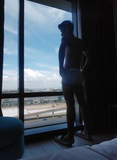 Youngmoreno - Acompañantes masculino in Manila Photo 9 of 12