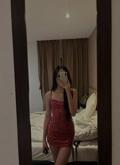 Your natural 7inches cock filipina - Acompañantes transexual in Kuala Lumpur Photo 10 of 11