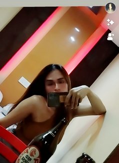 Your Angel - Transsexual escort in Manila Photo 5 of 6