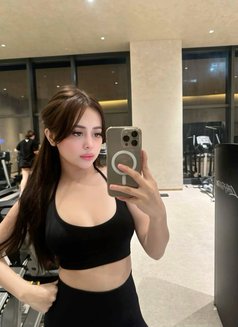 Your Asian Babygirl, Julia - puta in Manila Photo 5 of 13