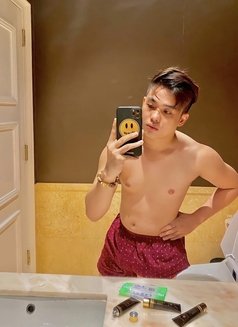 Your Baby Boy Clarence - Male escort in Manila Photo 9 of 22